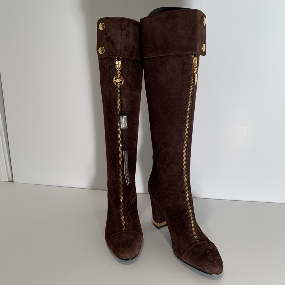 NWT, Brown suede boots, 3 inch heel, zip front